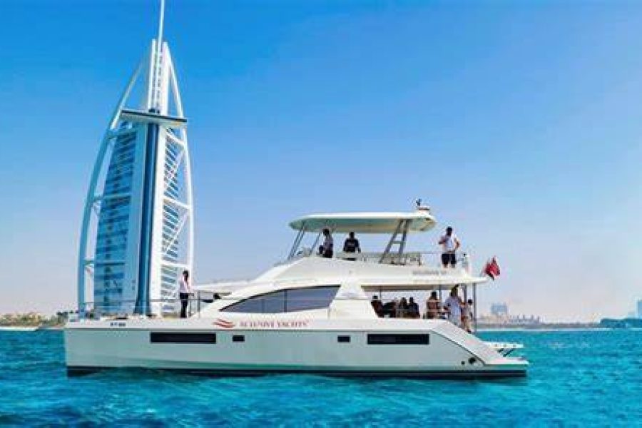 90-Minute Cruise & Open Bar in Dubai