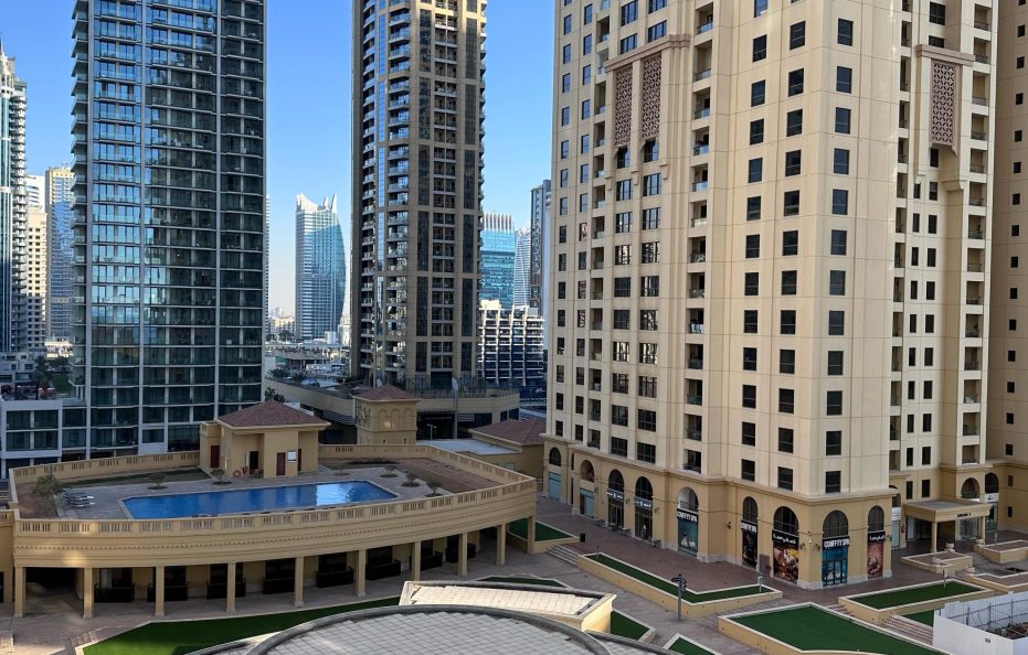 Luxury 3-Bedroom Apartment Near JBR Open Beach – Perfect for Your Holiday Stay! 🌊☀️