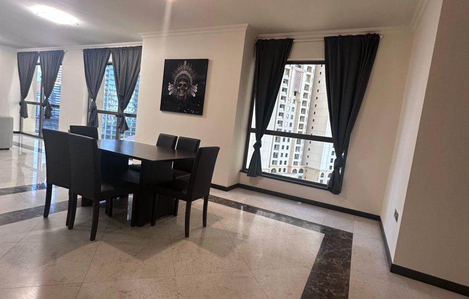 Luxury 3-Bedroom Apartment Near JBR Open Beach – Perfect for Your Holiday Stay! 🌊☀️